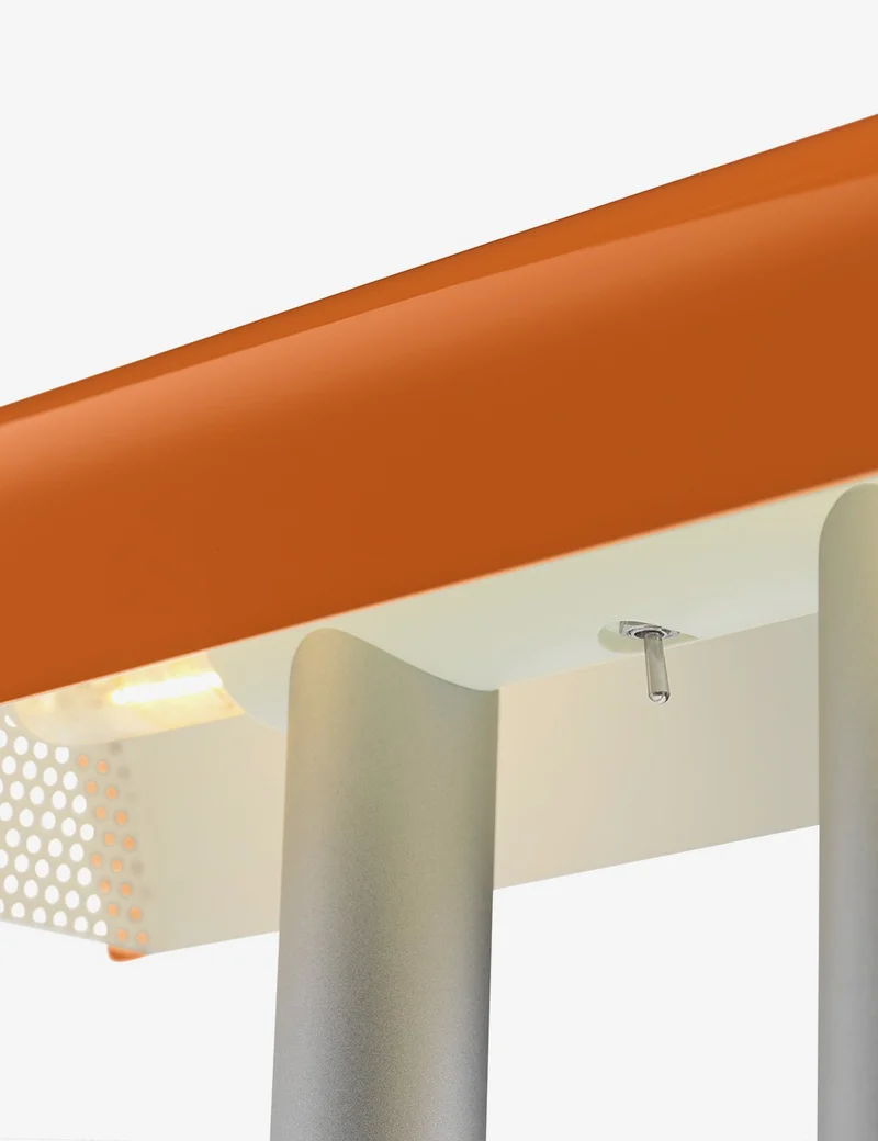 anagram lamp
