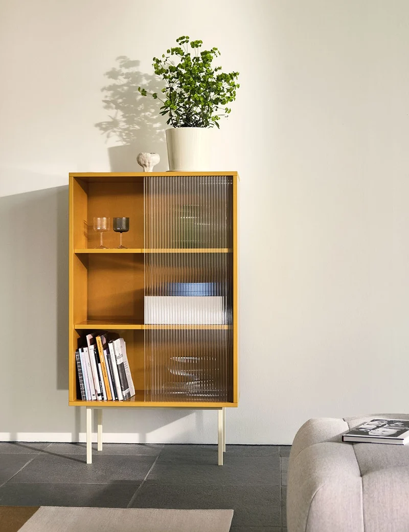 colour cabinet