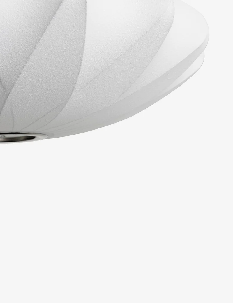 nelson saucer crisscross pendant