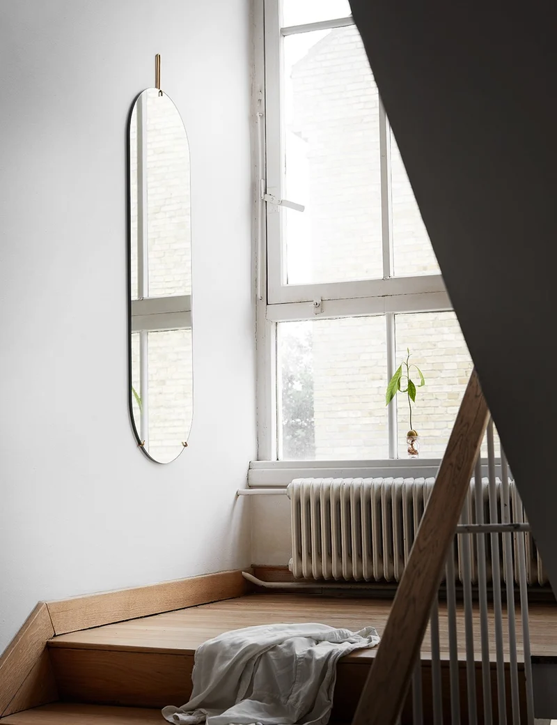 tall wall mirror