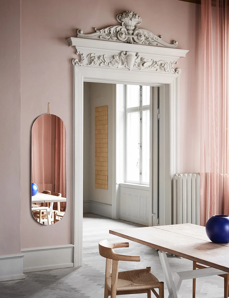 tall wall mirror