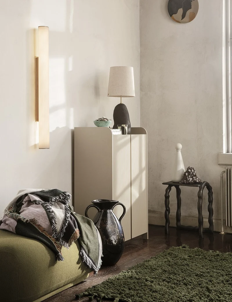 sill cupboard low