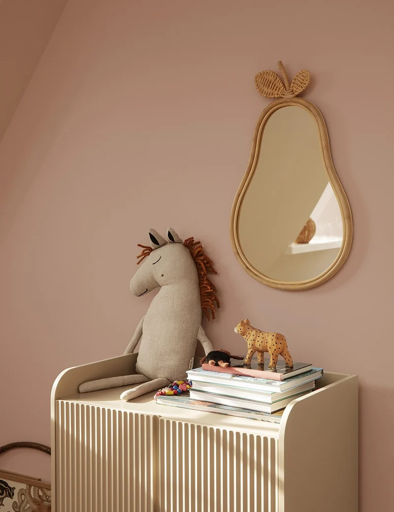 sill cupboard low