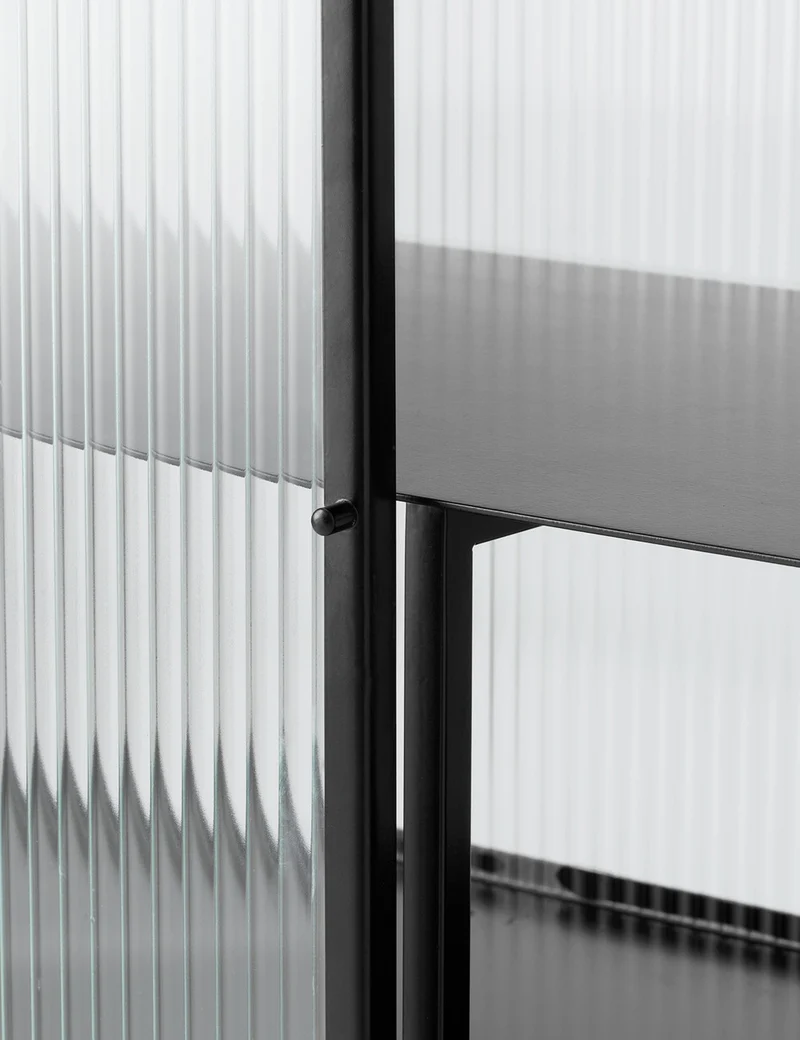 aparador haze reeded black