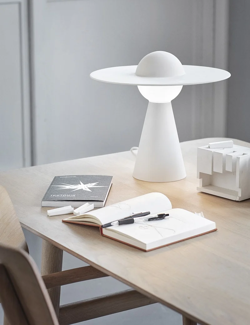 ceramic table lamp