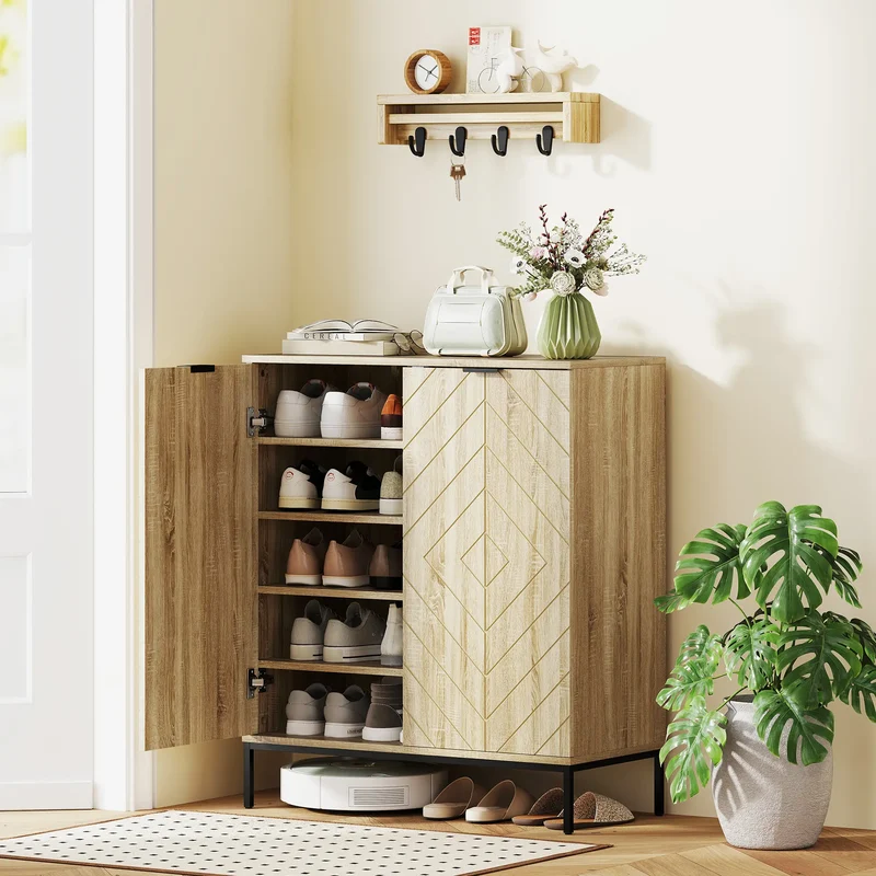 Shoe Storage Cabinet for 15 Pairs, Adjustable Shelves, Oak
