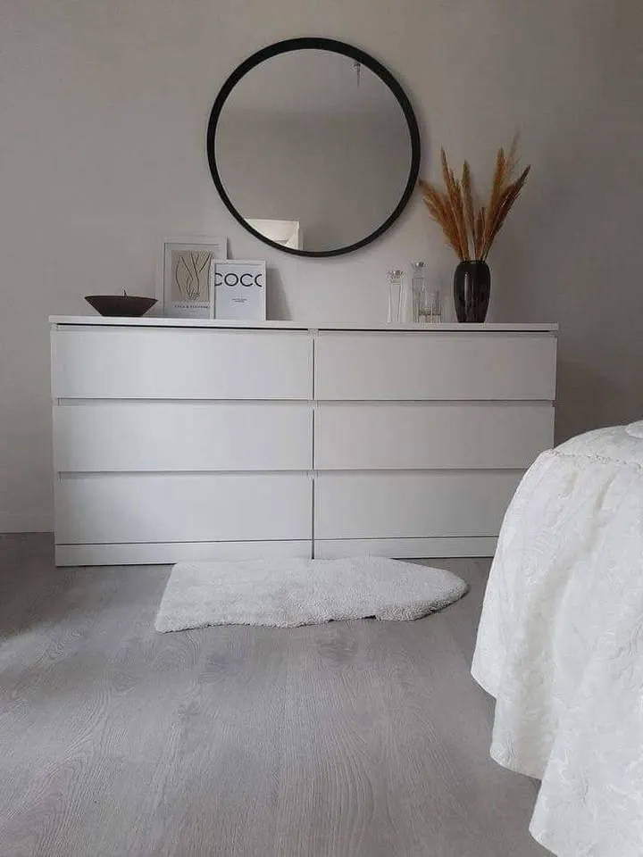 HUMBLE– Commode moderne Blanc et chêne 138x40x77 cm – 6 tiroirs