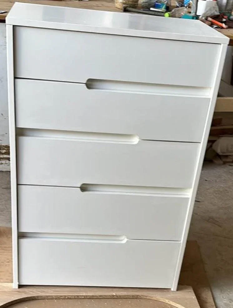Commode RIO en bois avec 5 Tiroir - 70x40x102 cm