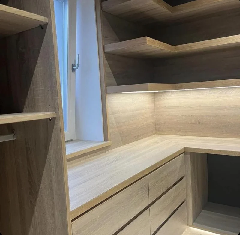 SPACIO, Dressing sur mesure prix a partir de