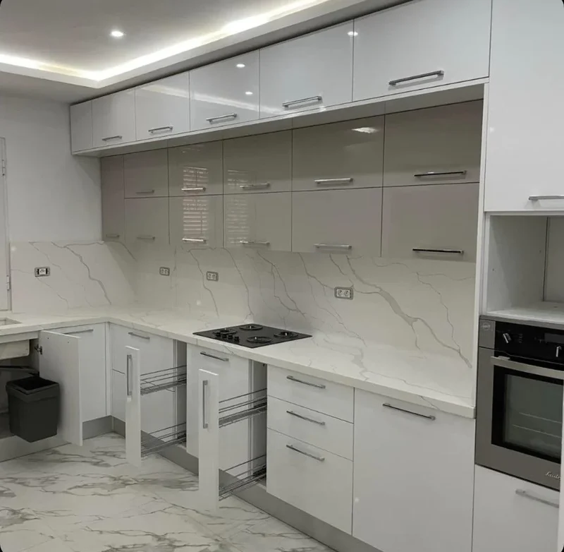 Cuisine avec accessoire de luxe sur mesure prix de metre lineaire a partir de