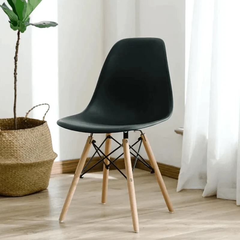 Scandinavian Moderne Chaise Solide, Bonnes affaires - Faites VITE !!