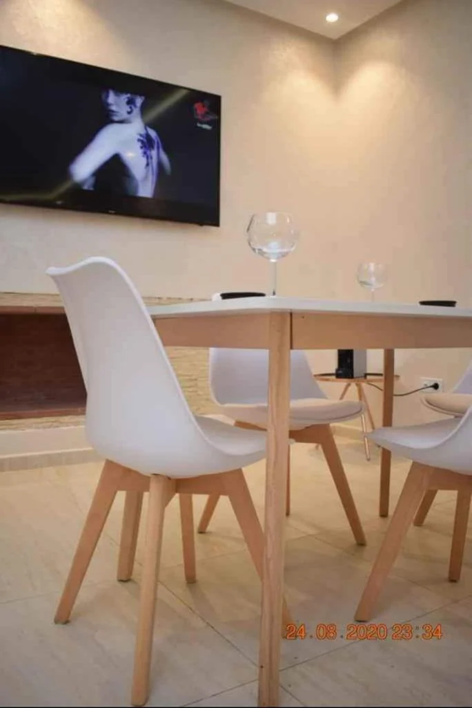 HONEY, Table de salle à manger, Salon et séjour