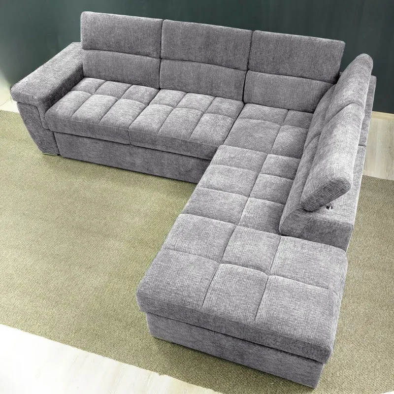 Divano letto angolare reversibile con 5 poggiatesta regolabili e pouf in tessuto grigio chiaro Amalfi