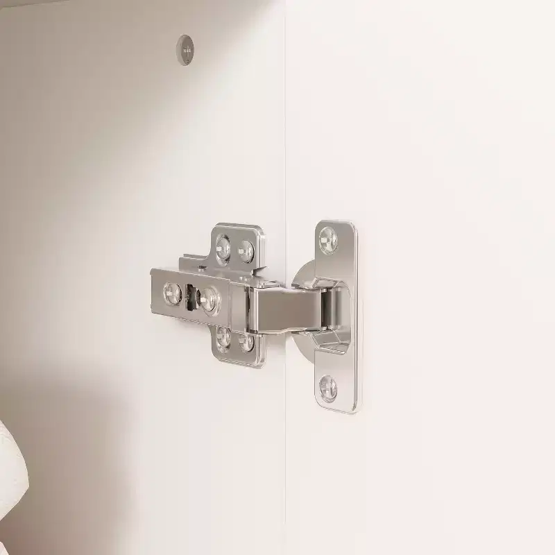 Penderie modulaire de luxe blanche Famapy avec ferrures dorées : portes à panneaux + conception à portes mixtes – Dressing élégant sur mesure pour chambres à coucher