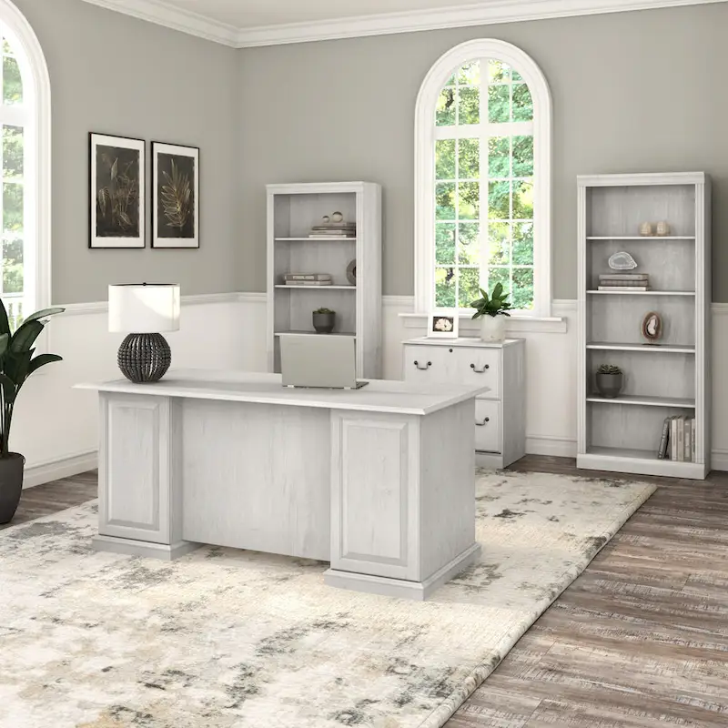 Bureau de direction Bush Furniture Saratoga avec tiroirs et rangements