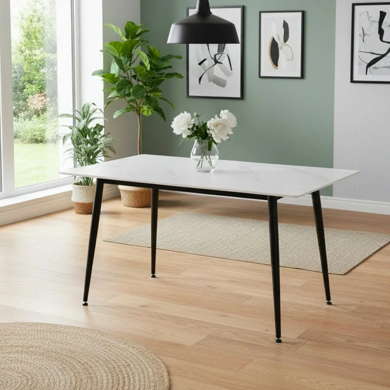 Tavolo da pranzo 140×80 cm in ceramica effetto marmo bianco e gambe nere Kilo