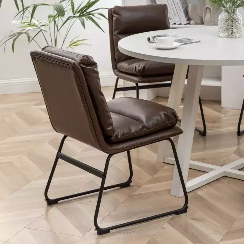 Ensemble de salle à manger rond Innes de Roundhill Furniture, table à manger avec piètement à tréteaux et 4 chaises élégantes, 5 pièces