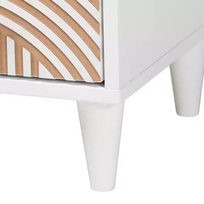 Ensemble de chambre à coucher 3 pièces Baxton Studio Queen Louetta sculpté contrastant blanc/marron naturel