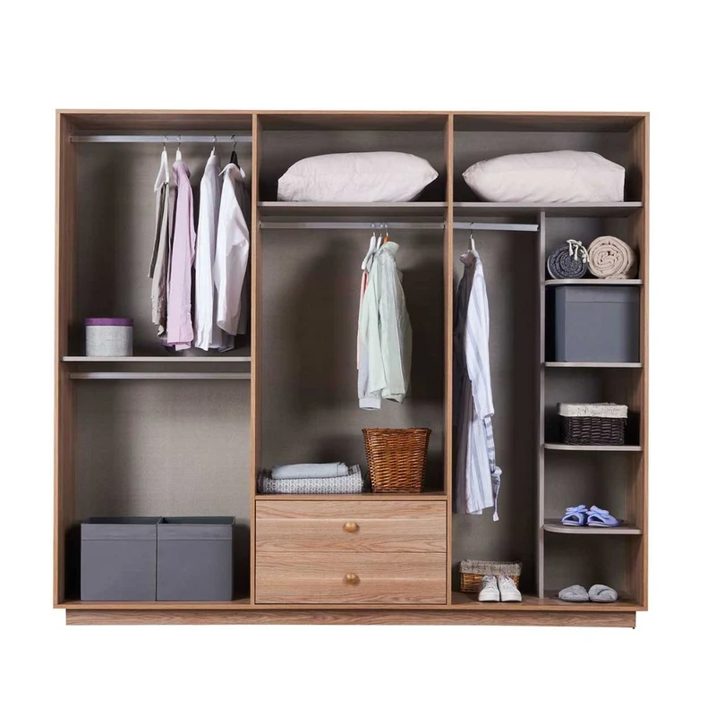Camera da letto Natura colore rovere miele effetto vimini e armadio a specchio