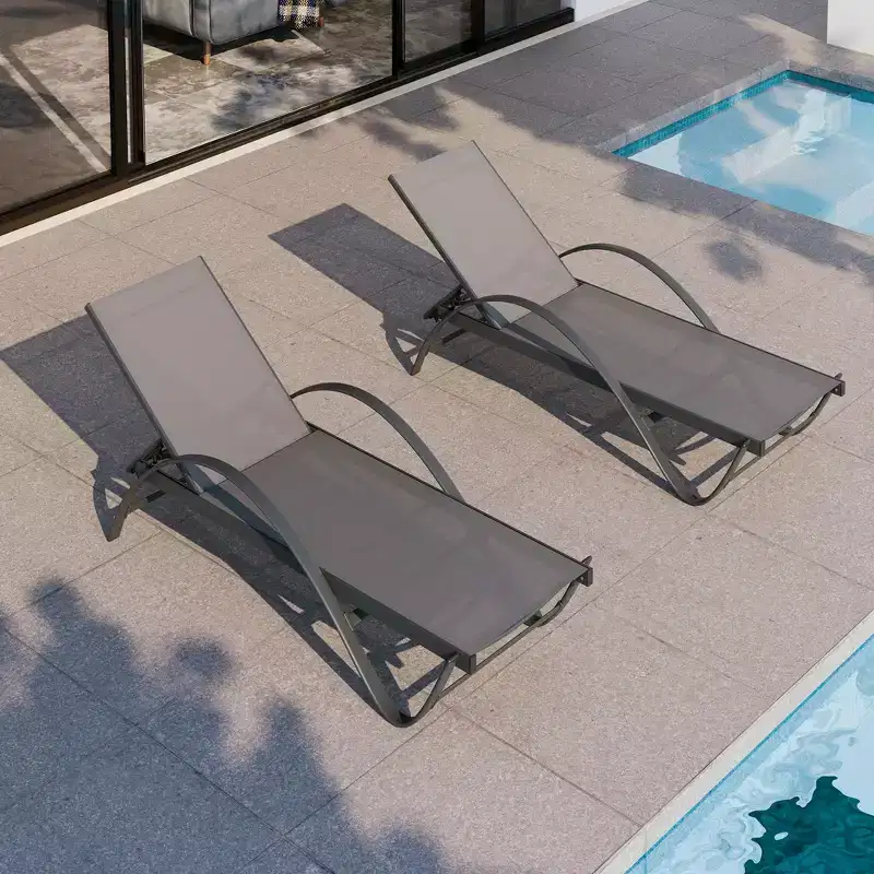 Celebalcony Chaise longue d'extérieur, lot de 2, chaise longue de piscine avec accoudoir en forme de S, chaises longues de patio avec dossier réglable