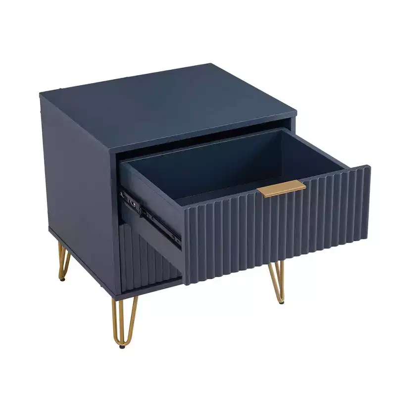 Ensemble commode 5 tiroirs, commode 3 tiroirs et table de chevet Manhattan Comfort Dumbo 3 pièces