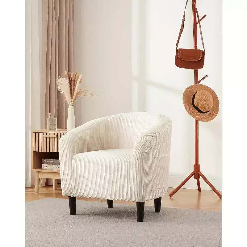 Fauteuil club 28 en velours avec dossier en U, accoudoirs incurvés et assise rembourrée douce pour salon et chambre