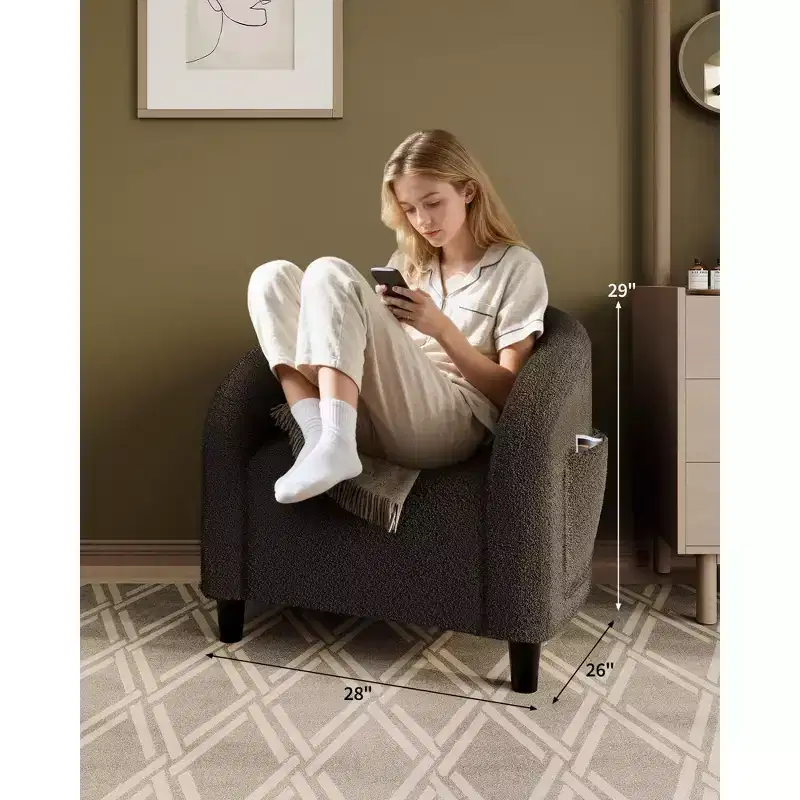 Fauteuil club 28 en velours avec dossier en U, accoudoirs incurvés et assise rembourrée douce pour salon et chambre