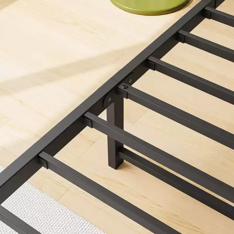 Cadre de lit double avec tête de lit de rangement et station de recharge, pas besoin de sommier tapissier pour chambre à coucher