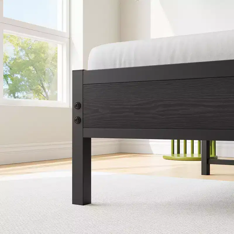 Cadre de lit double avec tête de lit de rangement et station de recharge, pas besoin de sommier tapissier pour chambre à coucher