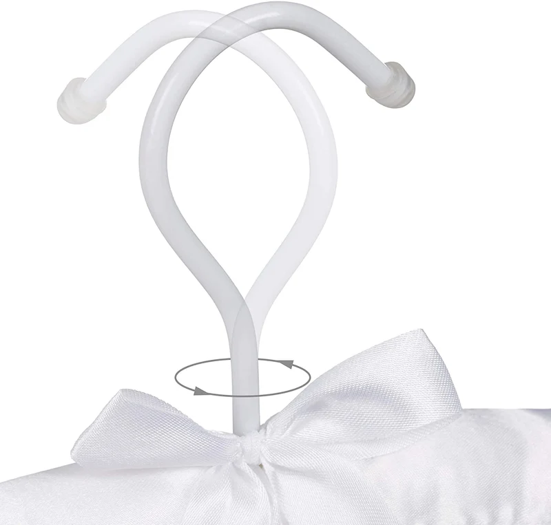 Lot de 5 cintres en satin blanc 13_0000731_5